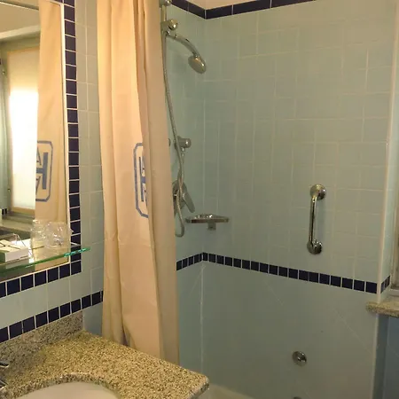 Ariston Hotel