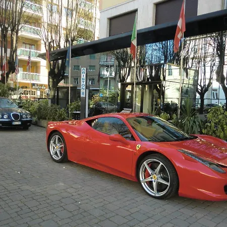 Ariston Hotel 3*